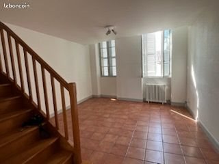 Appartement à louer, 60m², Condom