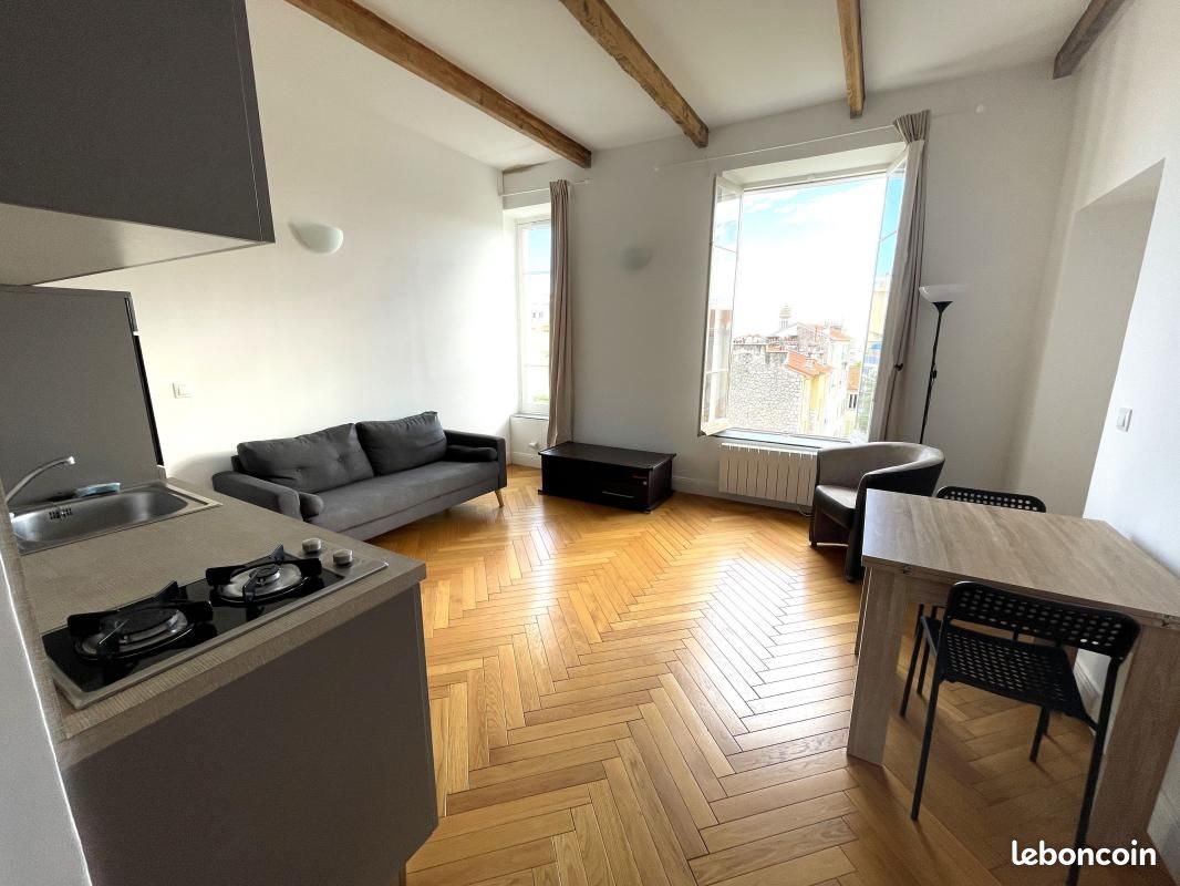 Appartement à louer, 24m², Nice