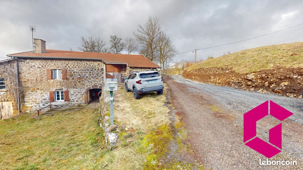 Maison à vendre, 42m², Saint-Martin-de-Fugères