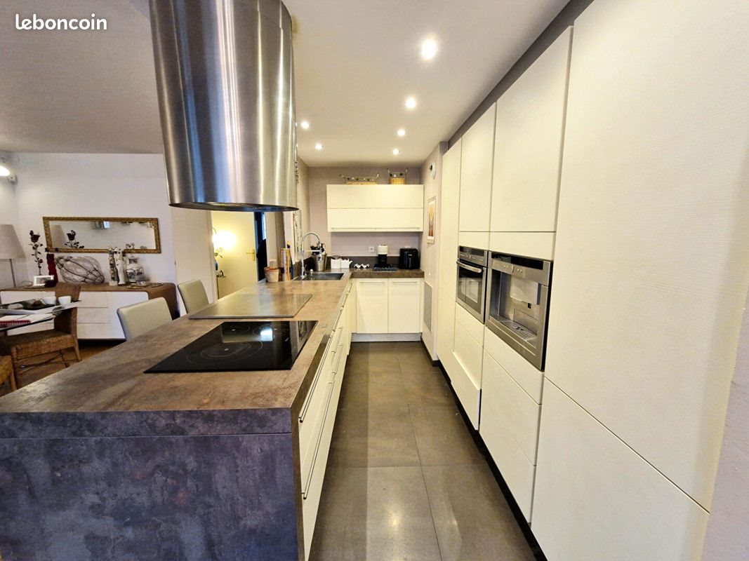 Appartement à vendre, 76m², Lille