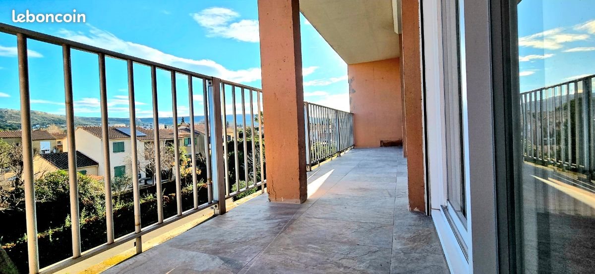 Appartement à louer, 67m², Rognac