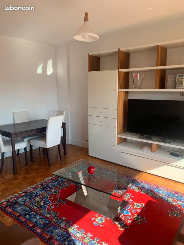 Appartement à louer, 50m², Paris 20ème