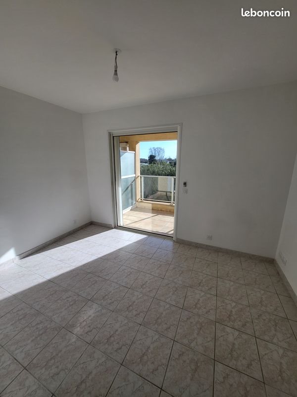 Appartement à louer, 85m², Hyères