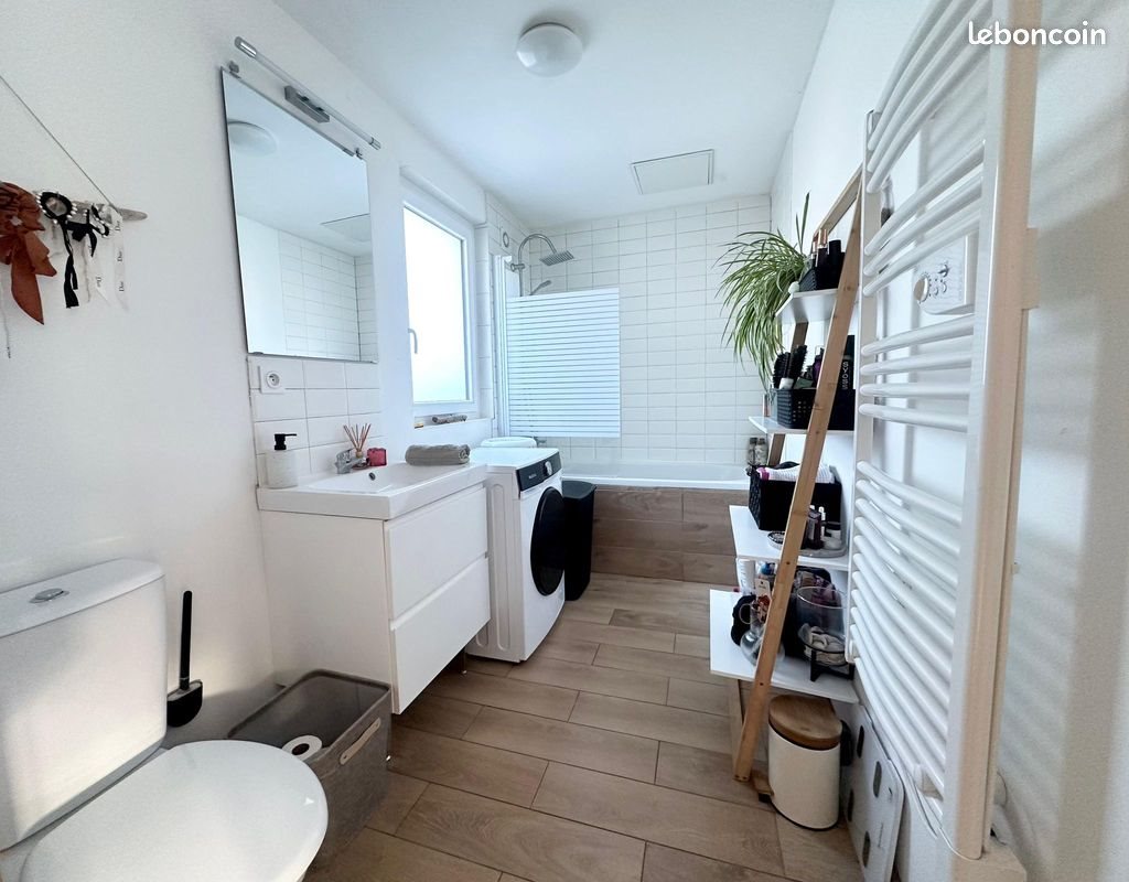 Appartement à louer, 45m², Saint-Maximin-la-Sainte-Baume