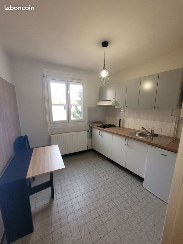Appartement à louer, 37m², Saint-Etienne