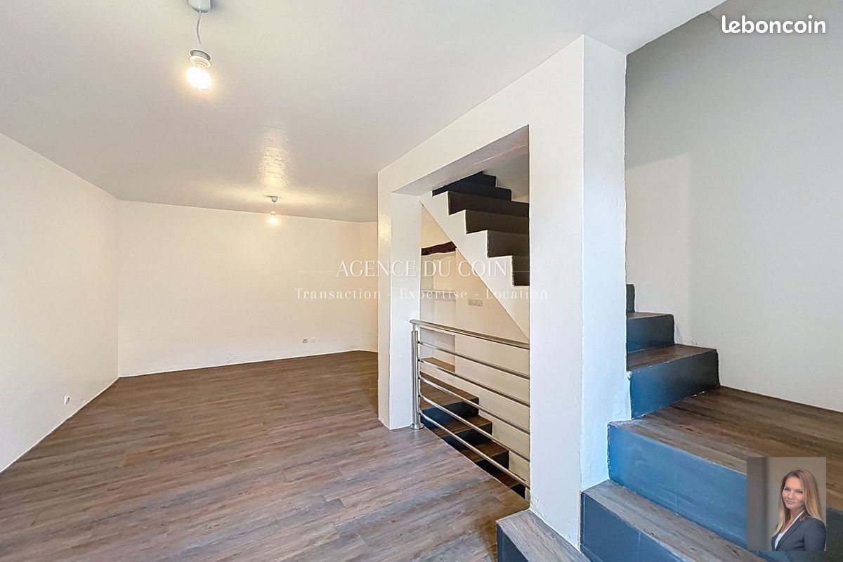 Maison à louer, 71m², Trans-en-Provence