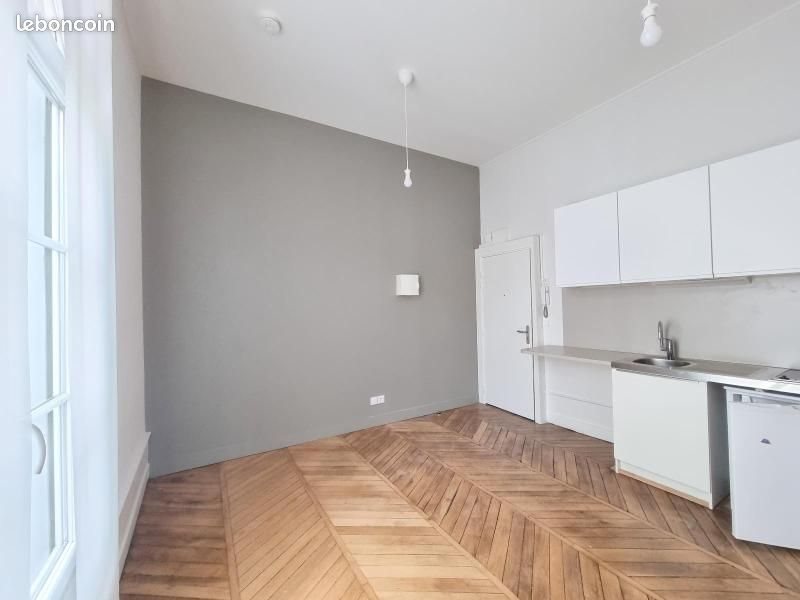 Appartement à louer, 19m², Tours
