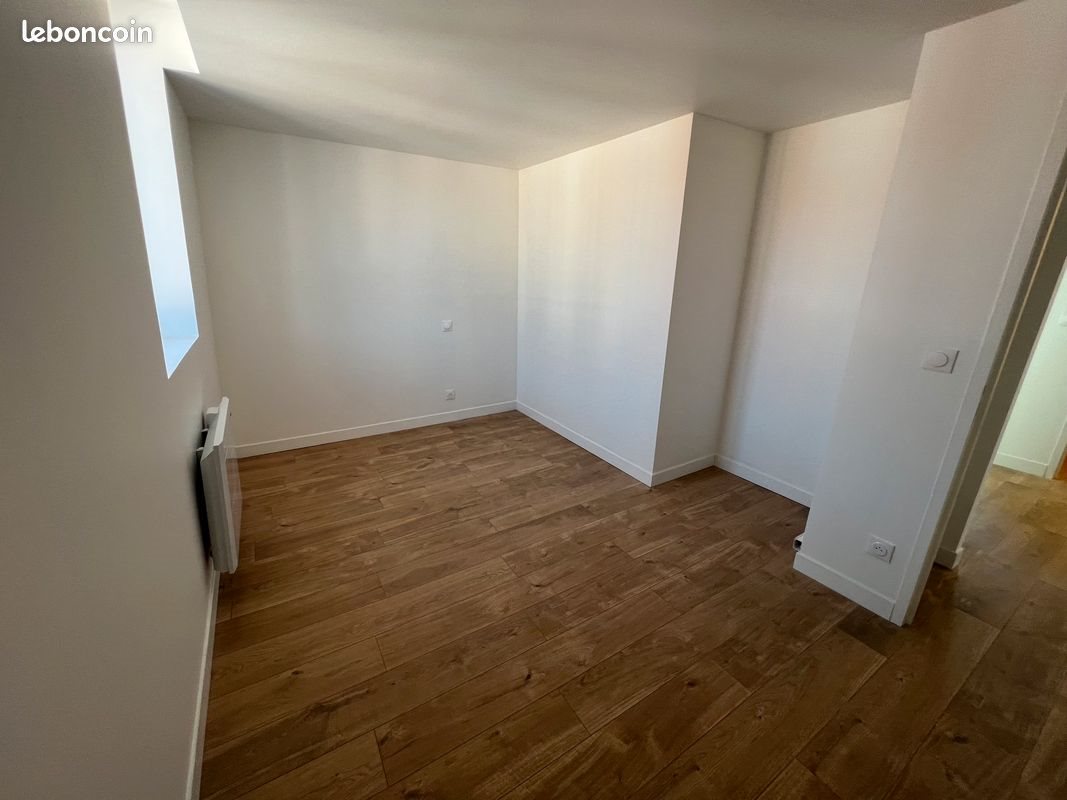 Appartement à louer, 66m², Comines