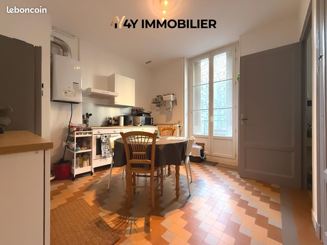 Appartement à louer, 68m², Grenoble