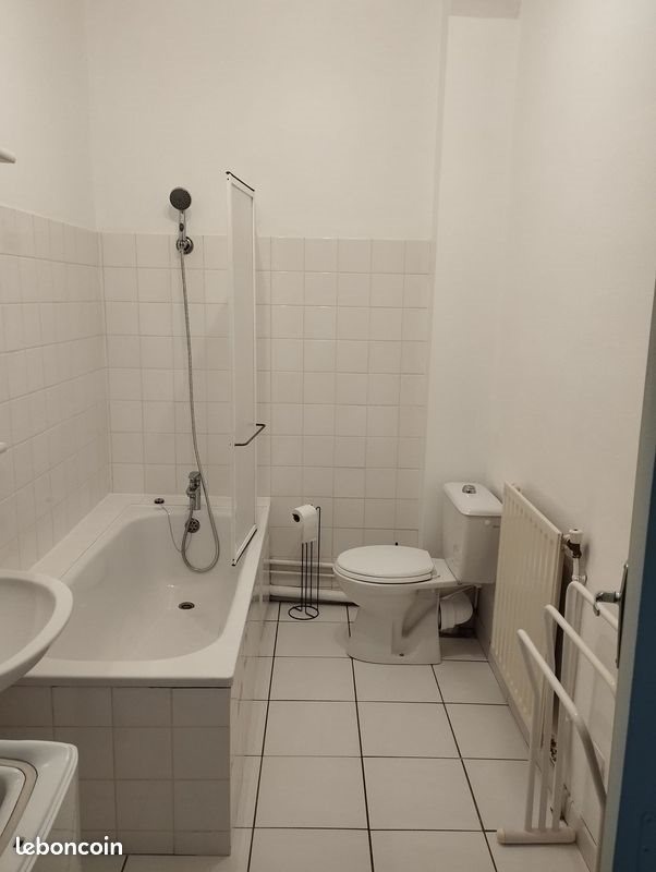 Appartement à louer, 27m², Saint-Amand-Montrond