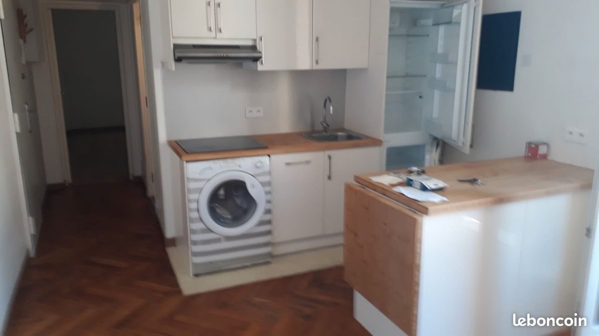 Appartement à louer, 35m², Marseille 2ème