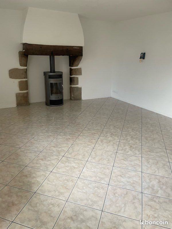 Maison à louer, 100m², Ploumagoar