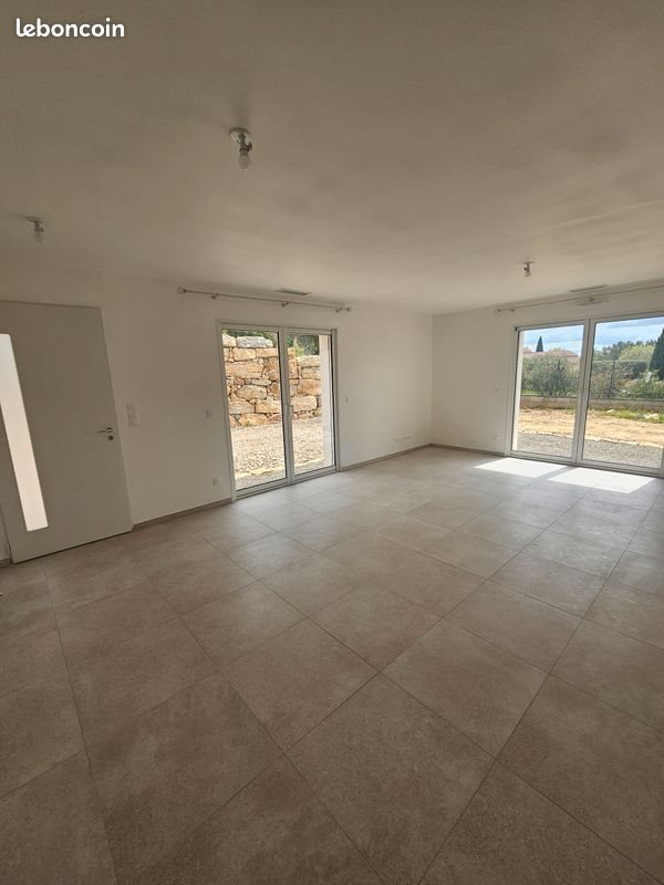 Maison à louer, 87m², Lorgues