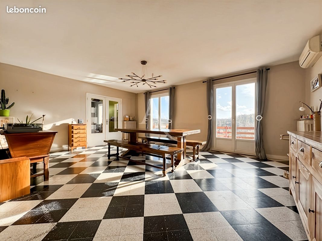 Maison à vendre, 125m², Chalo-Saint-Mars