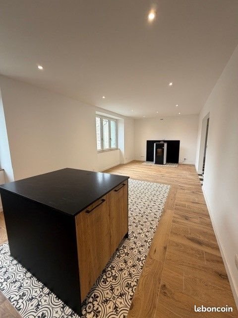 Maison à louer, 120m², Douelle