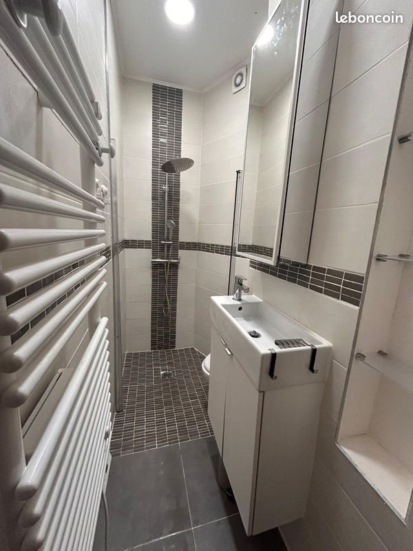 Appartement à louer, 20m², Paris 17ème