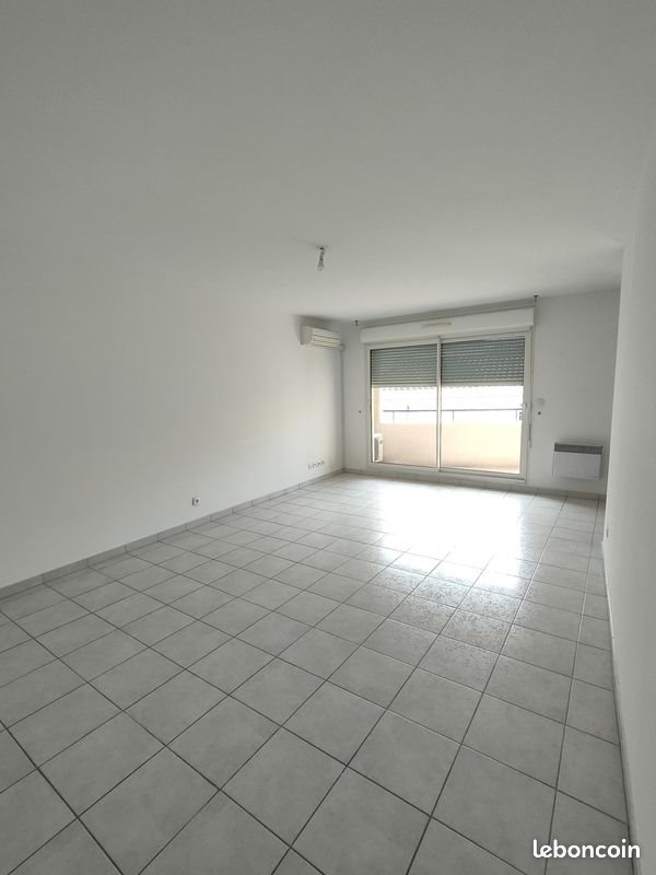 Appartement à louer, 59m², Marseille 16ème