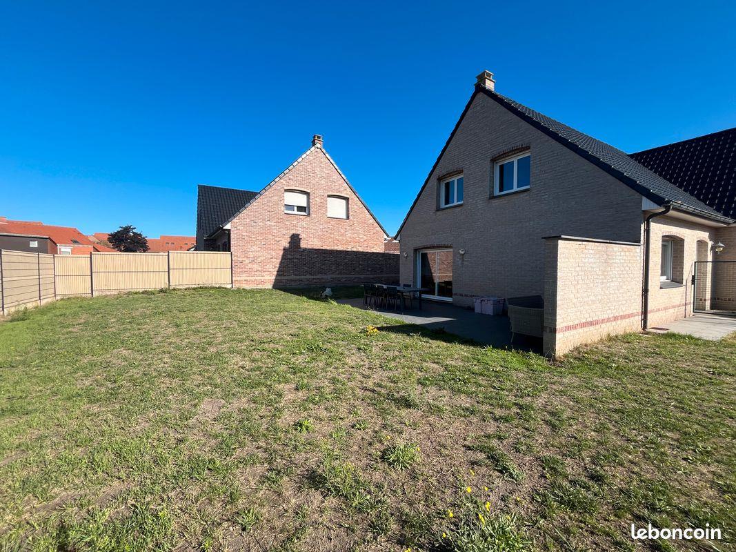 Maison à louer, 113m², Loon-Plage