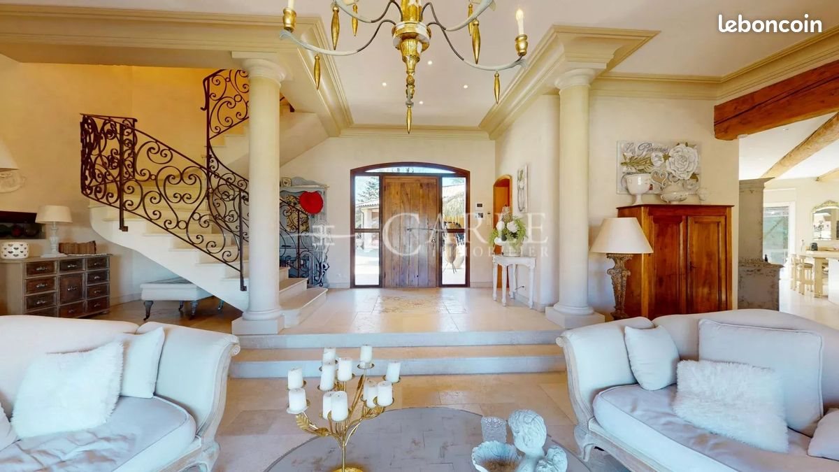 Maison à vendre, 567m², Genas