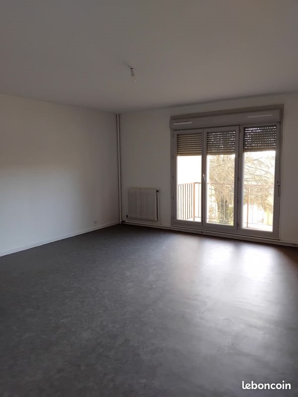 Appartement à louer, 68m², Belleville-en-Beaujolais