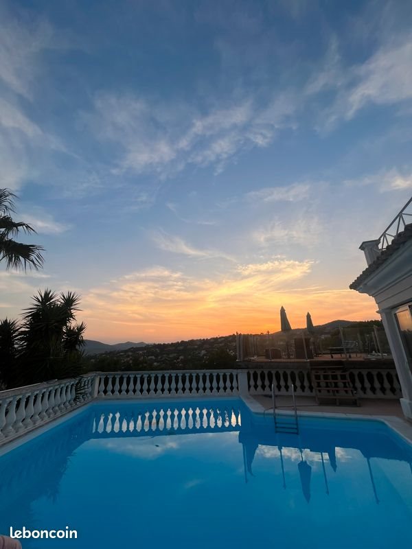 Maison à louer, 160m², Sainte-Maxime