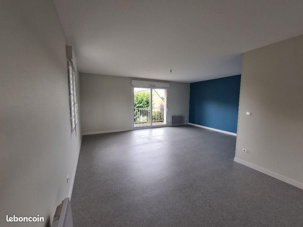 Appartement à louer, 82m², Saint-Marc-le-Blanc