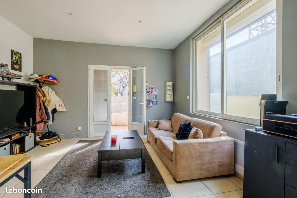 Appartement à louer, 52m², Toulon