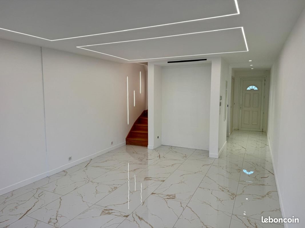 Appartement à vendre, 75m², Rocbaron