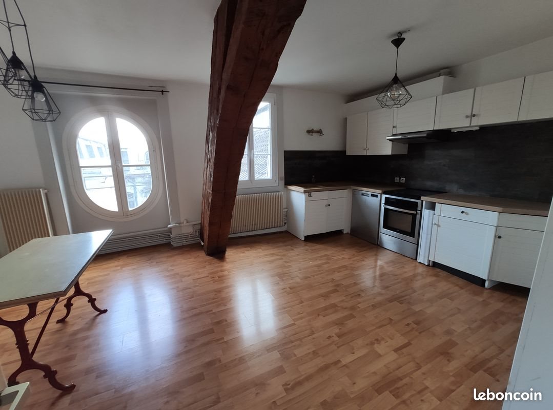 Appartement à vendre, 140m², Besançon