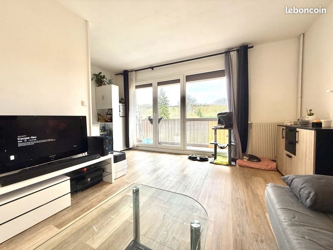 Appartement à louer, 26m², Gravigny