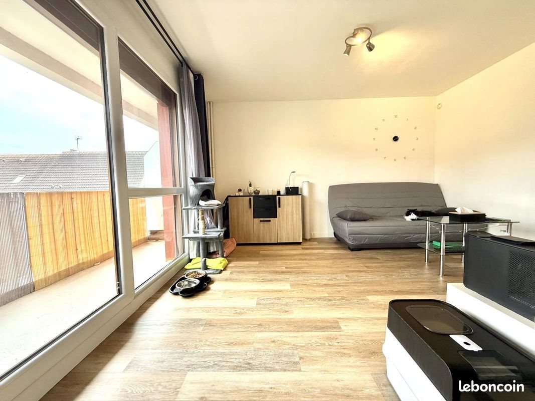 Appartement à louer, 26m², Gravigny