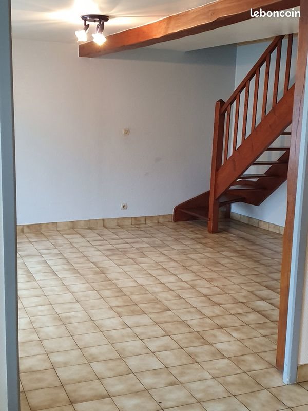 Appartement à louer, 66m², Airvault