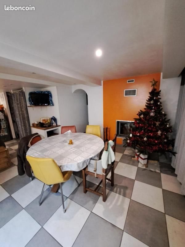 Maison à vendre, 110m², Corps