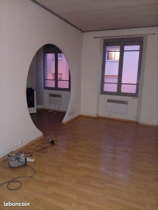 Appartement à louer, 40m², Salins-les-Bains