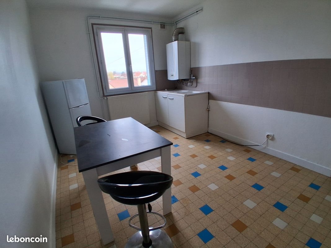 Appartement à louer, 42m², Digoin