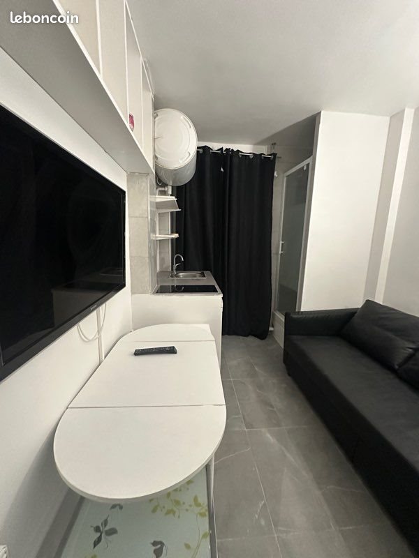 Appartement à louer, 9m², Paris 11ème