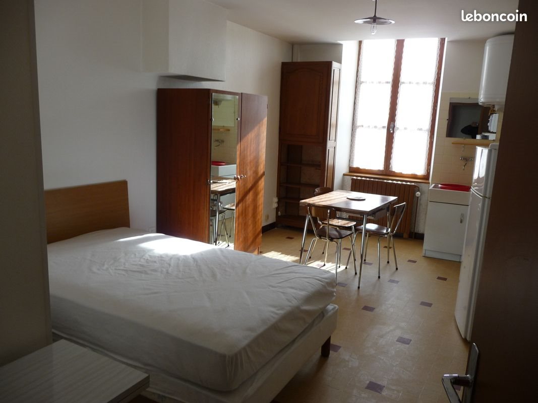 Appartement à louer, 27m², Privas