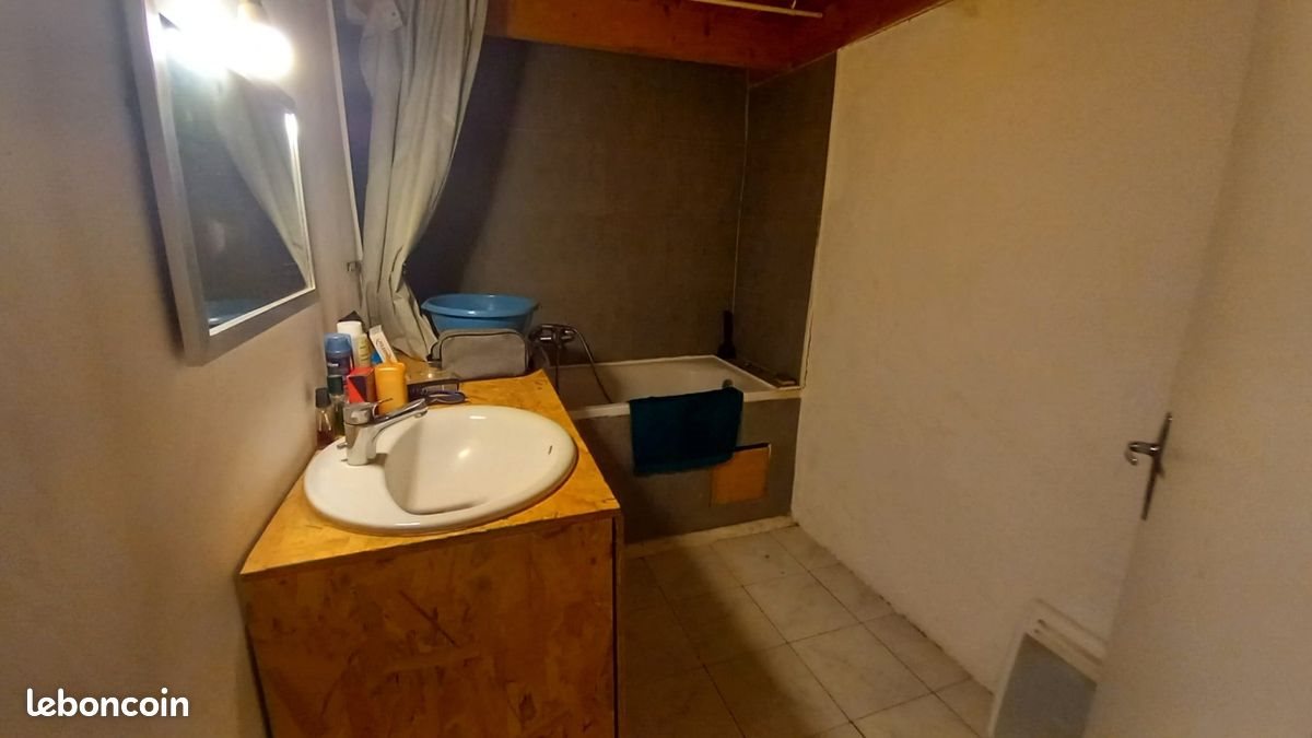 Appartement à louer, 50m², Saint-Saturnin-lès-Avignon