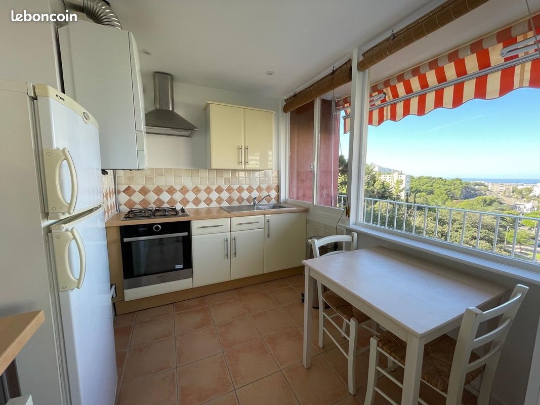 Appartement à louer, 42m², Marseille 9ème