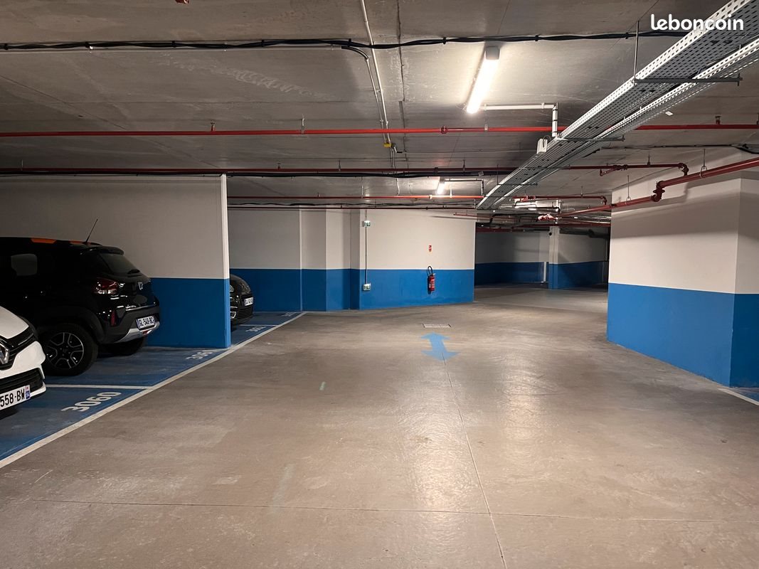 Maison à louer, 13m², Puteaux