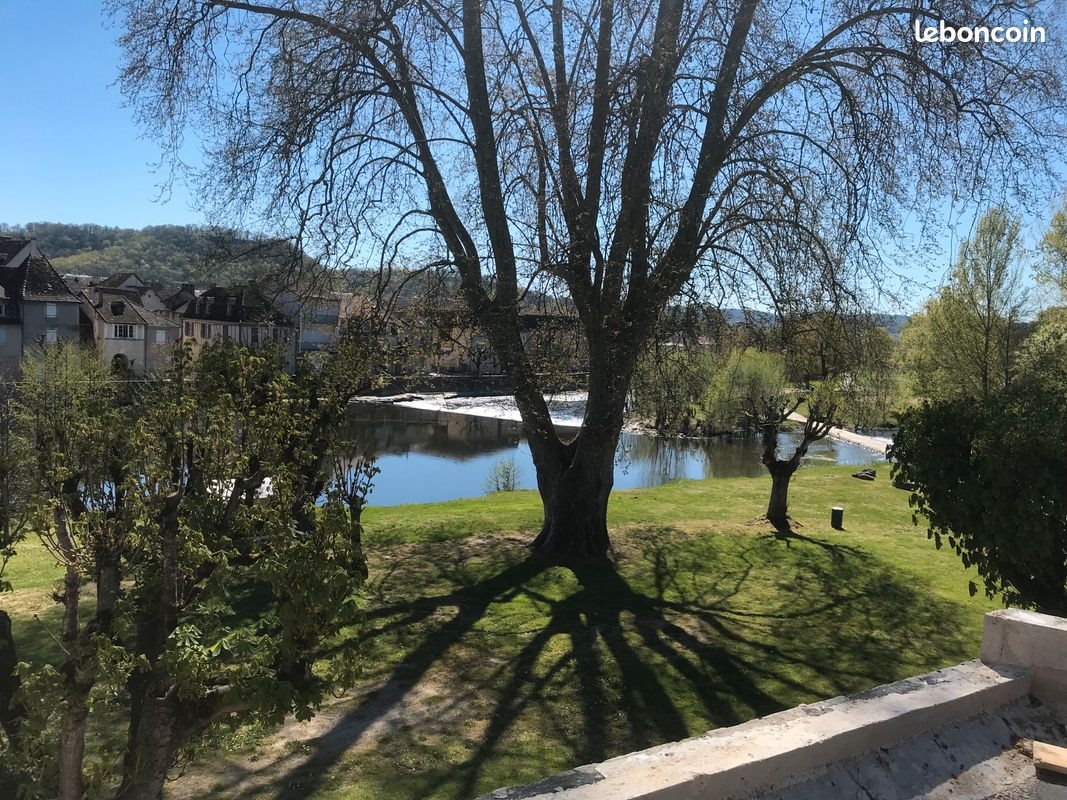 Appartement à louer, 28m², Bretenoux