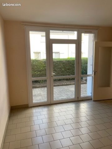 Appartement à louer, 61m², Vernantes