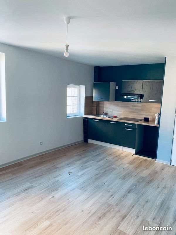 Appartement à louer, 47m², Cherisy