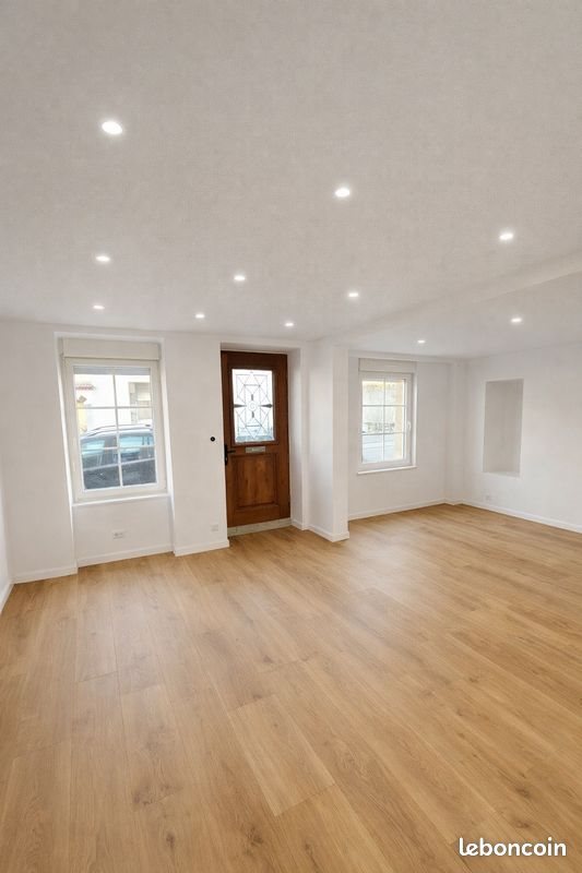 Maison à louer, 70m², Evron