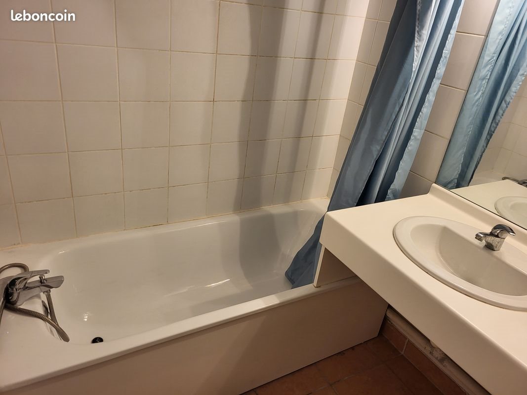 Appartement à louer, 22m², Nîmes