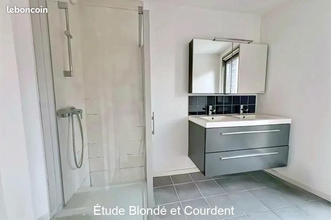 Appartement à vendre, 61m², Lille