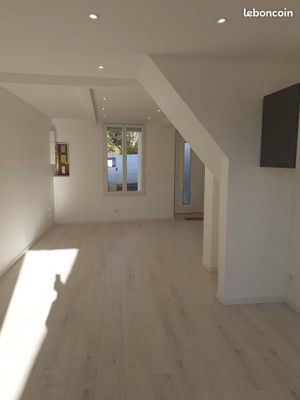 Maison à louer, 90m², Saint-Jean-d'Angély