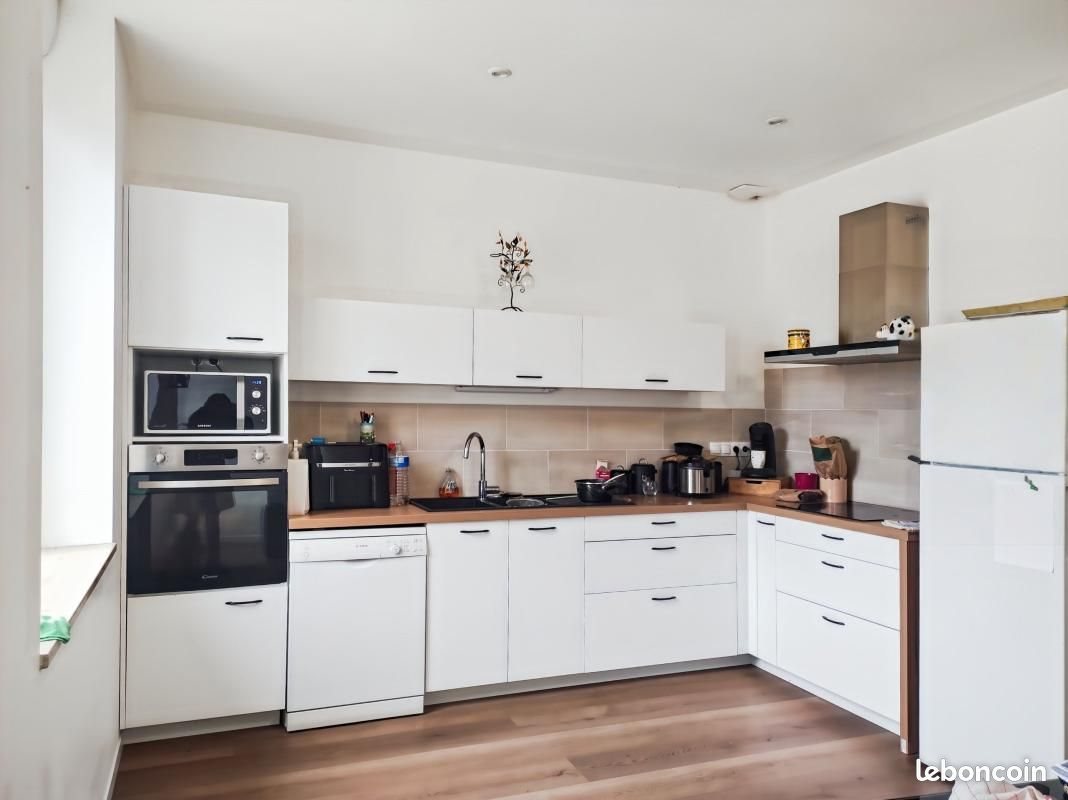 Appartement à louer, 85m², Annesse-et-Beaulieu