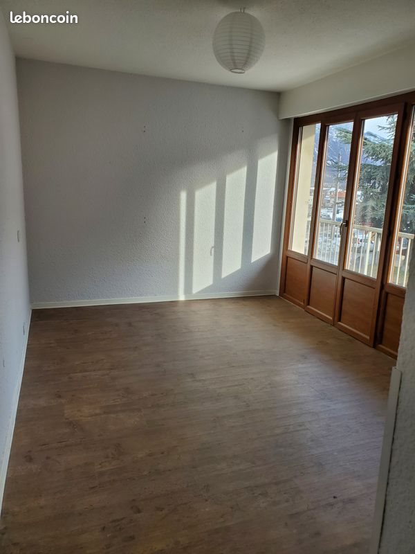 Appartement à louer, 84m², Saint-Jean-de-Maurienne