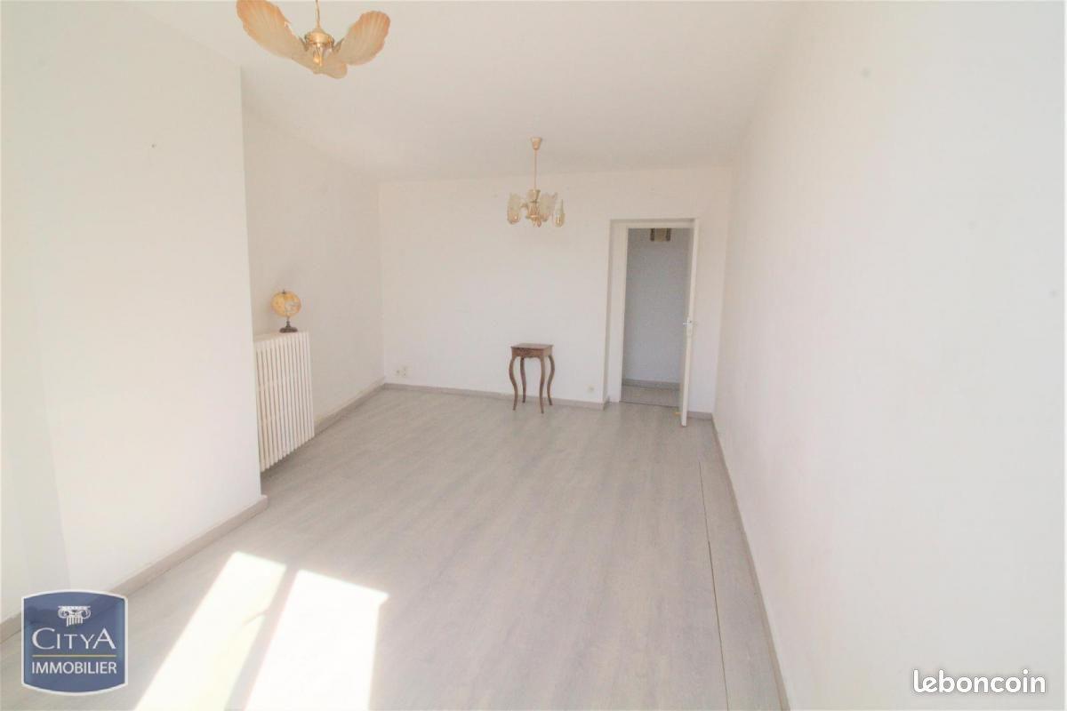 Appartement à vendre, 57m², Saint-Etienne